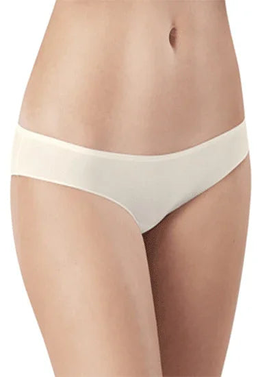 Cream seamless women's underwear for comfort and elegance